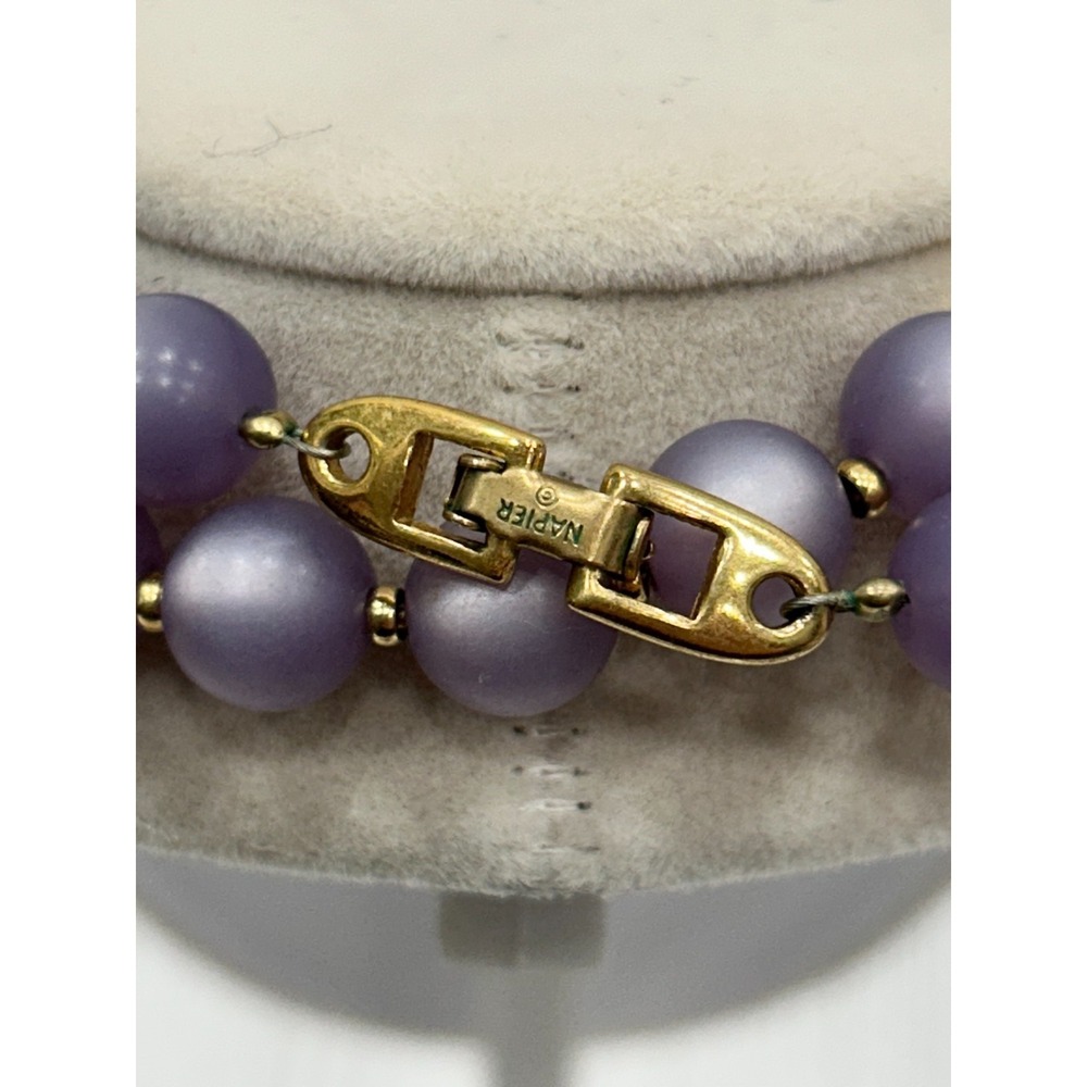 Vtg Napier Purple Cream Frosted Glass Beaded‎ Gold Tone Statement Necklace 28" - Picture 6 of 6